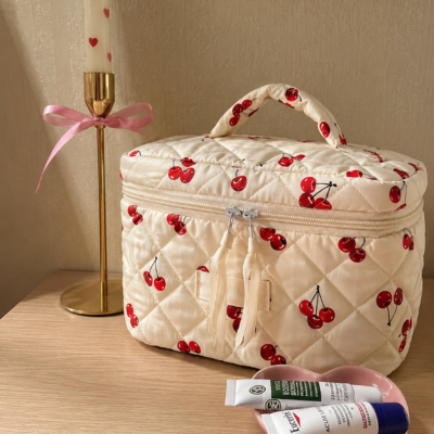 Cherry-print Makeup/Skincare Bag